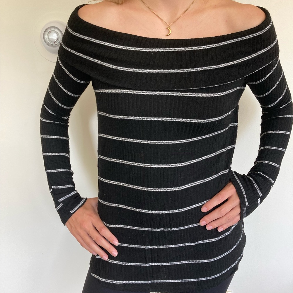 Off the shoulder black and white top